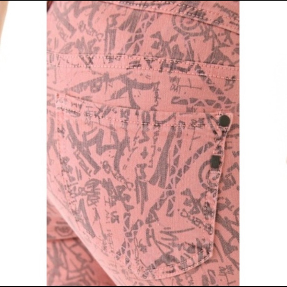 Jeans - Picture 3 of 3